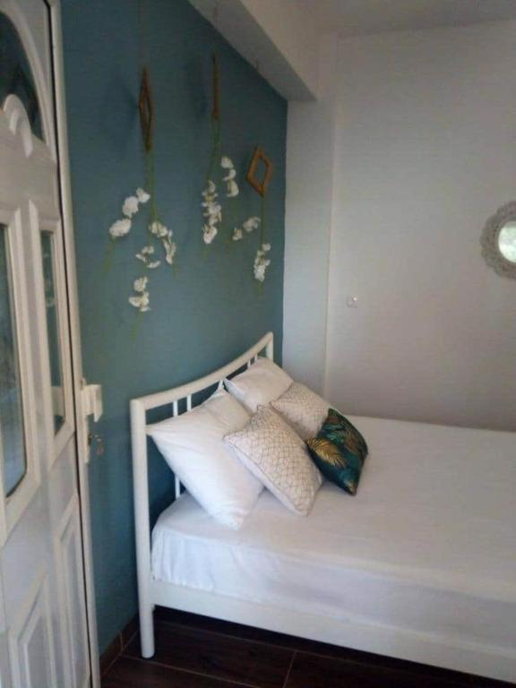 Aigli Luxury Studios Nea Roda Bagian luar foto